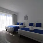 Gasthuis Residencial Tropicalia Al