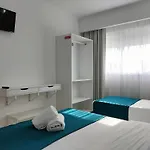Residencial Tropicalia Al Penzion *