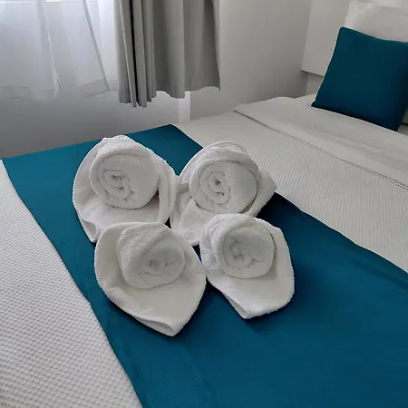 Residencial Tropicalia Al Πανσιόν Barra