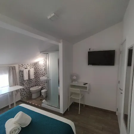Residencial Tropicalia Al Penzion *