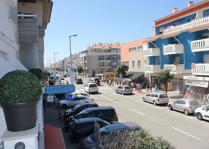 Residencial Tropicalia Al Casa de hóspedes Barra